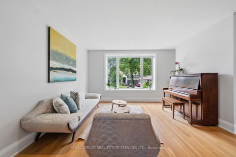 Photo 20 at 8 Firwood Crescent, Rosethorn, Toronto
