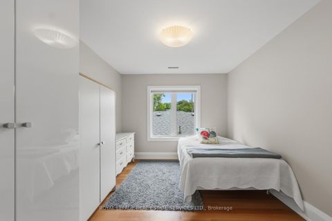 Photo 28 at 8 Firwood Crescent, Rosethorn, Toronto