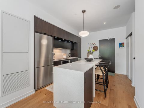 Photo 7 at 130 St David Street, Regent Park, Toronto