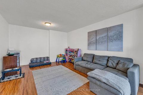 Photo 6 at 1210 - 61 Markbrook Lane, Jamestown, Toronto