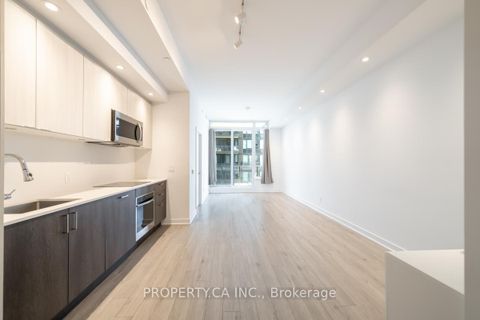 Photo 2 at 3205 - 1928 Lake Shore Boulevard W, Swansea, Toronto
