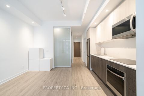Photo 10 at 3205 - 1928 Lake Shore Boulevard W, Swansea, Toronto