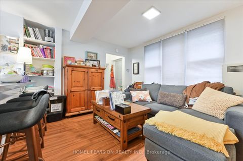 Photo 3 at 400 Summerhill Avenue, Moore Park, Toronto