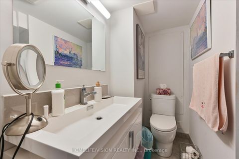 Photo 11 at 400 Summerhill Avenue, Moore Park, Toronto