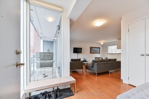 Photo 15 at 400 Summerhill Avenue, Moore Park, Toronto