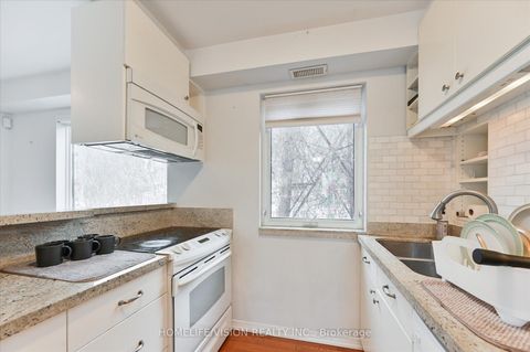 Photo 22 at 400 Summerhill Avenue, Moore Park, Toronto