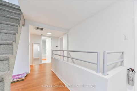 Photo 29 at 400 Summerhill Avenue, Moore Park, Toronto