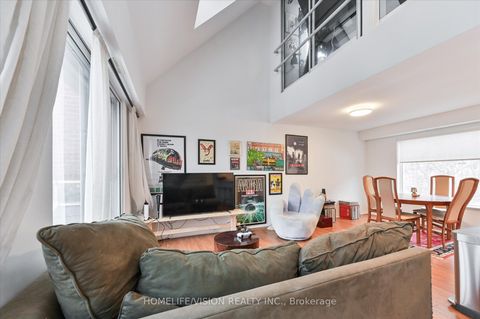 Photo 30 at 400 Summerhill Avenue, Moore Park, Toronto