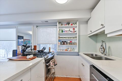 Photo 35 at 400 Summerhill Avenue, Moore Park, Toronto