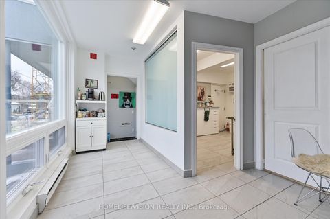 Photo 38 at 400 Summerhill Avenue, Moore Park, Toronto