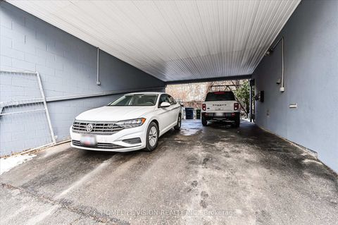 Photo 45 at 400 Summerhill Avenue, Moore Park, Toronto