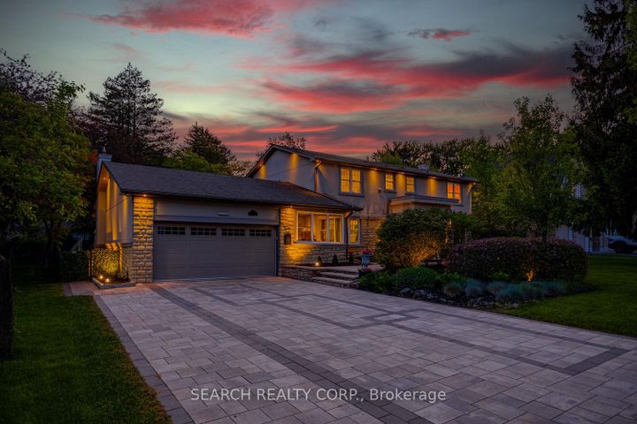 Photo 2 at 1421 Watersedge Road, Clarkson, Mississauga