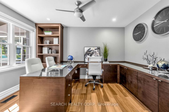Photo 9 at 1421 Watersedge Road, Clarkson, Mississauga