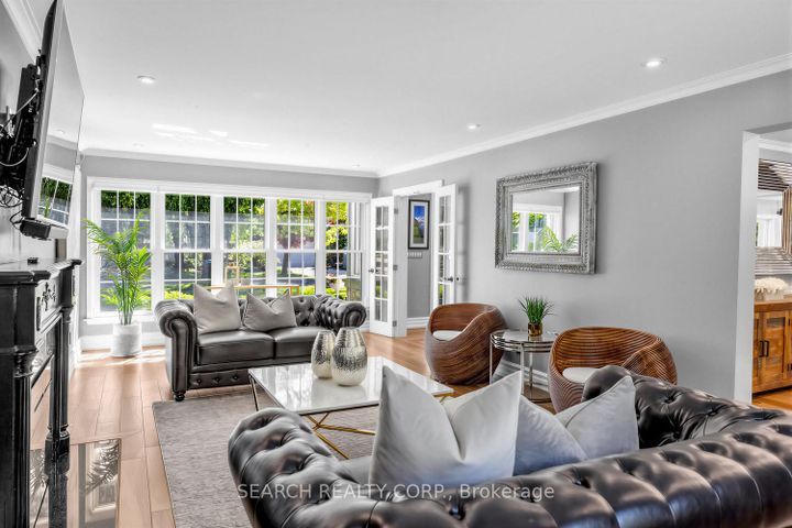 Photo 12 at 1421 Watersedge Road, Clarkson, Mississauga