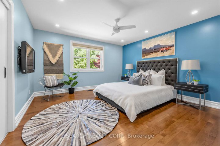 Photo 27 at 1421 Watersedge Road, Clarkson, Mississauga
