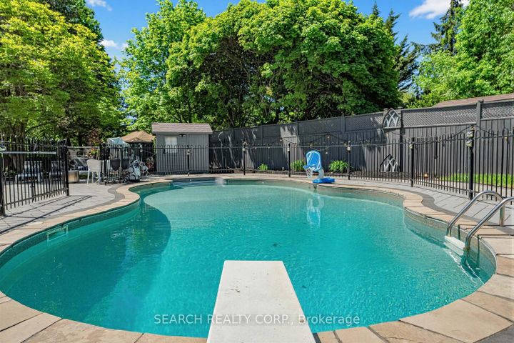 Photo 43 at 1421 Watersedge Road, Clarkson, Mississauga