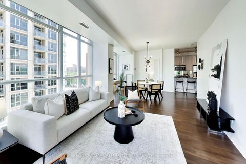 Photo 12 at 624 - 628 Fleet Street, Niagara, Toronto