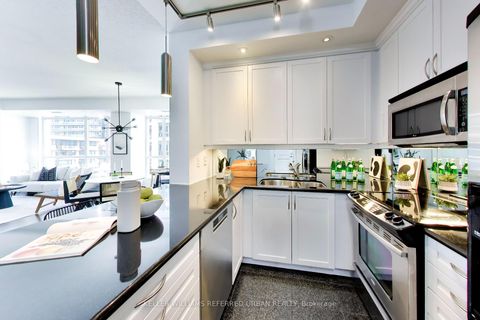 Photo 16 at 624 - 628 Fleet Street, Niagara, Toronto