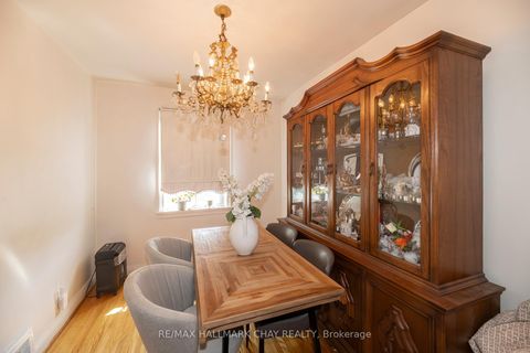 Photo 10 at 23 Chappel Hill Road, CFB, Toronto