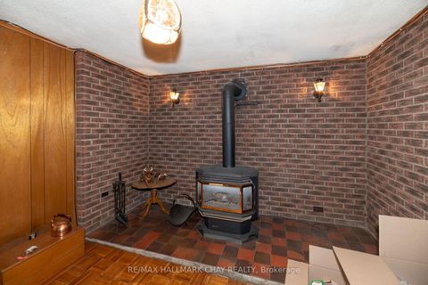 Photo 21 at 23 Chappel Hill Road, CFB, Toronto