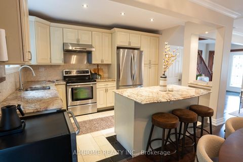 Photo 3 at 128 Hopedale Avenue, Broadview North, Toronto