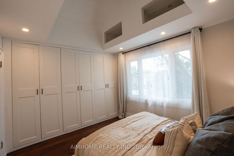 Photo 10 at 128 Hopedale Avenue, Broadview North, Toronto