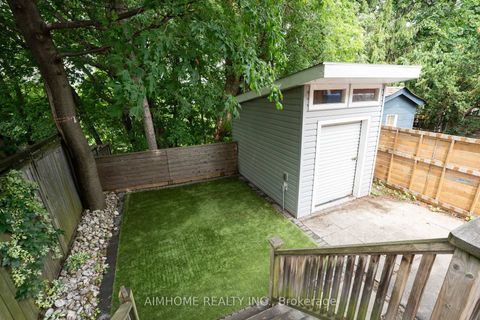 Photo 20 at 128 Hopedale Avenue, Broadview North, Toronto