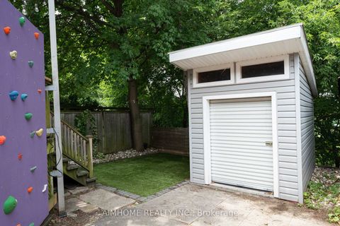 Photo 22 at 128 Hopedale Avenue, Broadview North, Toronto
