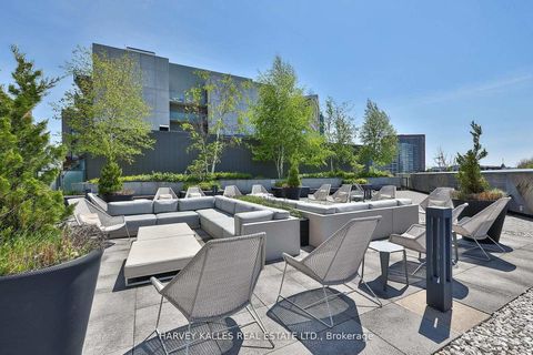 Photo 14 at 601 - 20 Minowan Miikan Lane, Little Portugal, Toronto