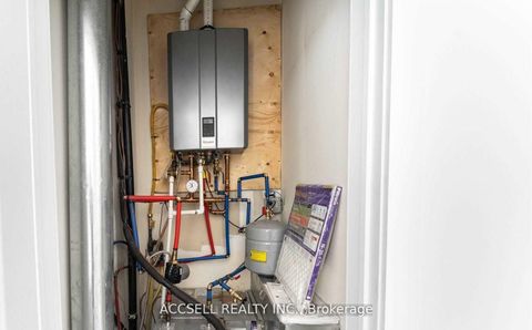 Photo 13 at 229 - 3400 Lake Shore Boulevard W, Long Branch, Toronto