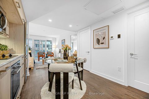 Photo 11 at 513 - 50 Mccaul Street, Chinatown, Toronto