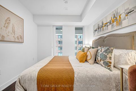 Photo 28 at 513 - 50 Mccaul Street, Chinatown, Toronto