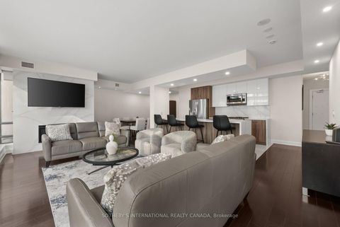 Photo 3 at 1501 - 438 King Street W, Waterfront Communities C1, Toronto