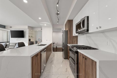 Photo 5 at 1501 - 438 King Street W, Waterfront Communities C1, Toronto