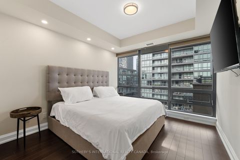 Photo 11 at 1501 - 438 King Street W, Waterfront Communities C1, Toronto