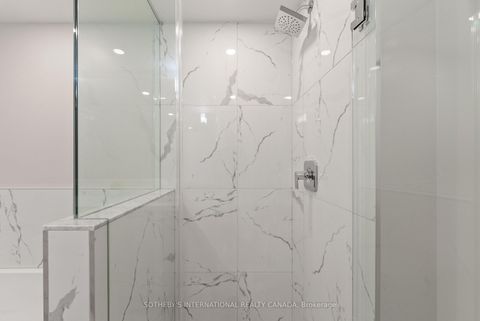 Photo 16 at 1501 - 438 King Street W, Waterfront Communities C1, Toronto