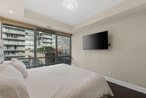 Photo 17 at 1501 - 438 King Street W, Waterfront Communities C1, Toronto