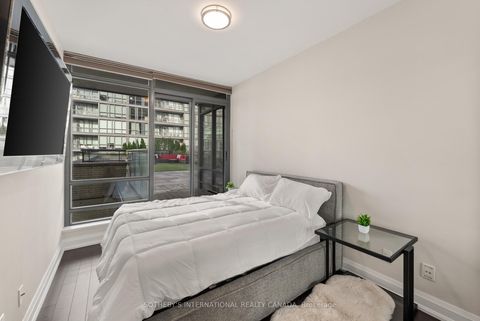 Photo 27 at 1501 - 438 King Street W, Waterfront Communities C1, Toronto