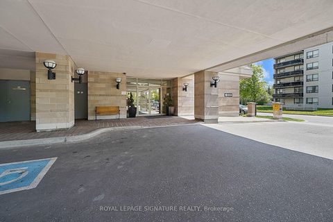 Photo 25 at 514 - 4200 Bathurst Street, Clanton Park, Toronto