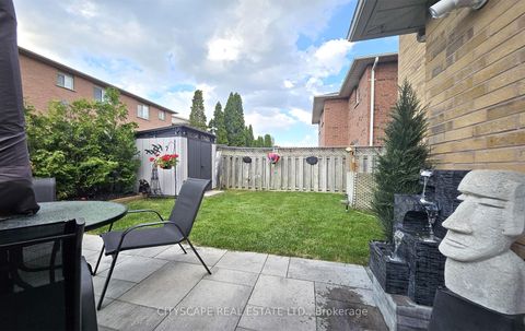Photo 15 at 22 Windom Road, Flemingdon Park, Toronto