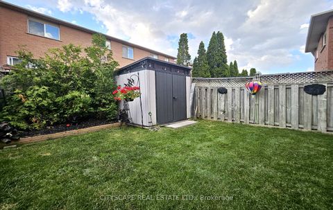 Photo 16 at 22 Windom Road, Flemingdon Park, Toronto