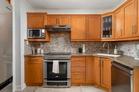 Photo 7 at 40 Kings Park Boulevard, East York, Toronto
