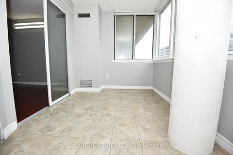 Photo 14 at 1512 - 21 Markbrook Lane, Jamestown, Toronto