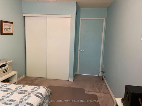 Photo 9 at 26 - 517 Jack Giles Circle, Summerhill Estates, Newmarket