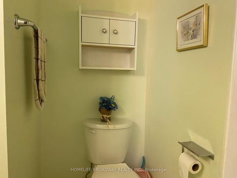 Photo 19 at 26 - 517 Jack Giles Circle, Summerhill Estates, Newmarket