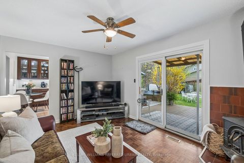 Photo 12 at 78 Springhead Gardens, North Richvale, Richmond Hill