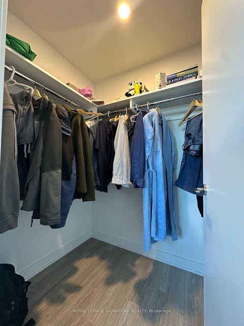 Photo 11 at 222 - 8188 Yonge Street, Uplands, Vaughan