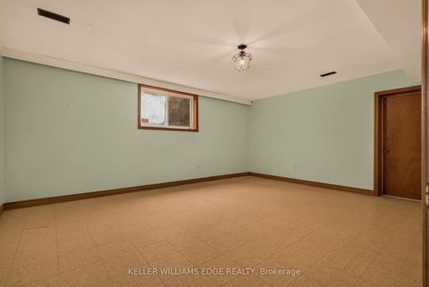 Photo 38 at 43 Braecrest Avenue, Humber Heights, Toronto
