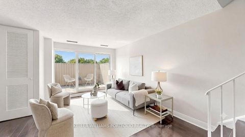 Photo 5 at 358 - 4005 Don Mills Road, Hillcrest Village, Toronto