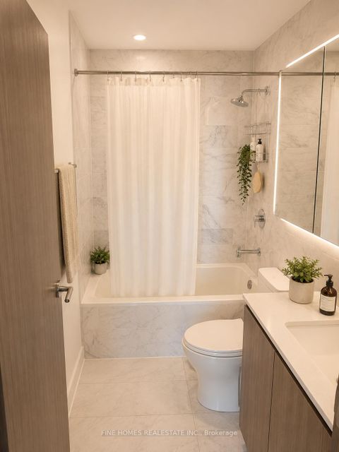 Photo 5 at 4502 - 17 Bathurst Street, Waterfront Communities C1, Toronto